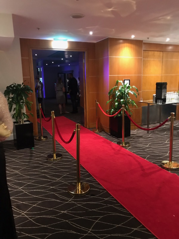 red carpet hire, red carpet and bollards hire